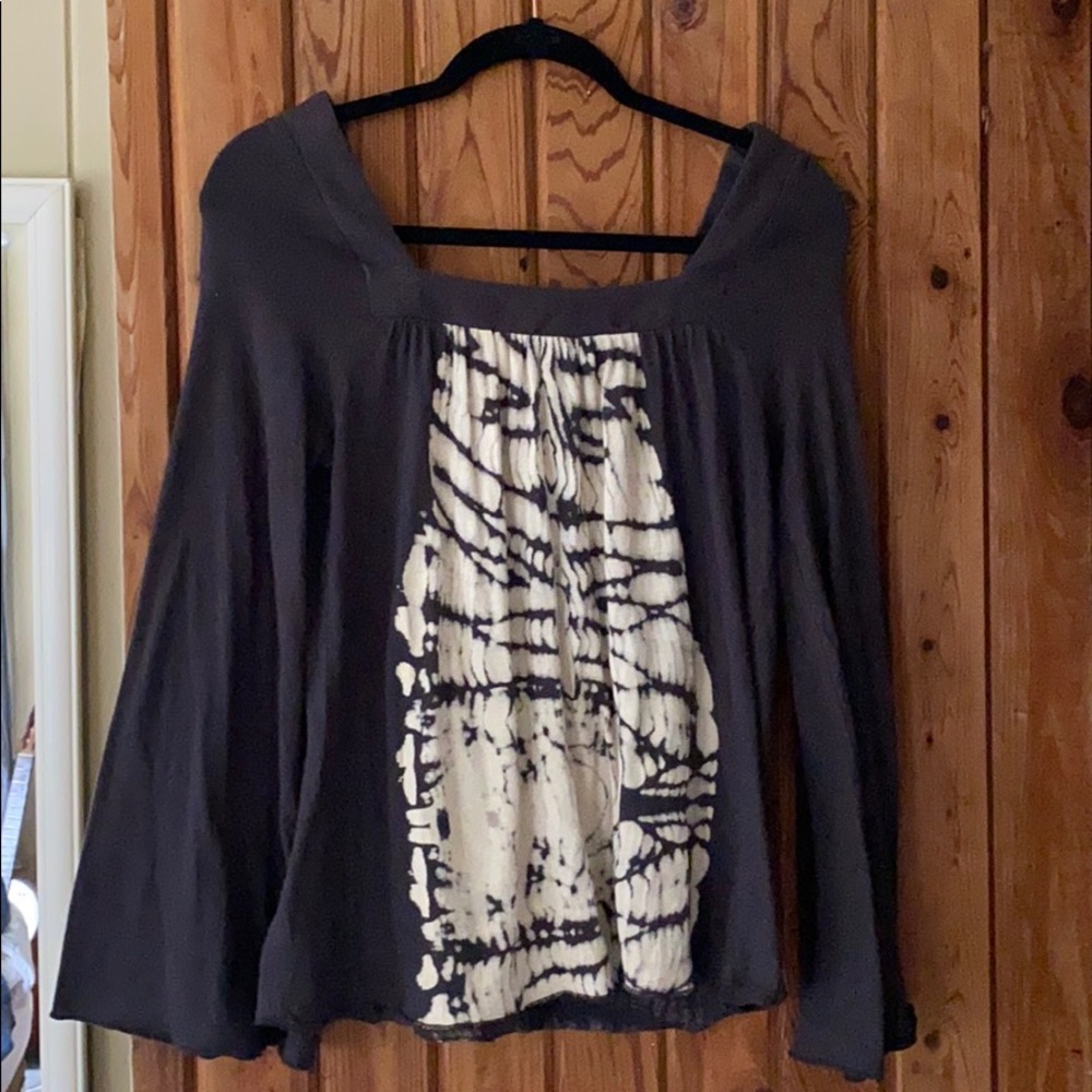Chaser Tie-Dyed Cotton Top with Bell Sleeves Sz S